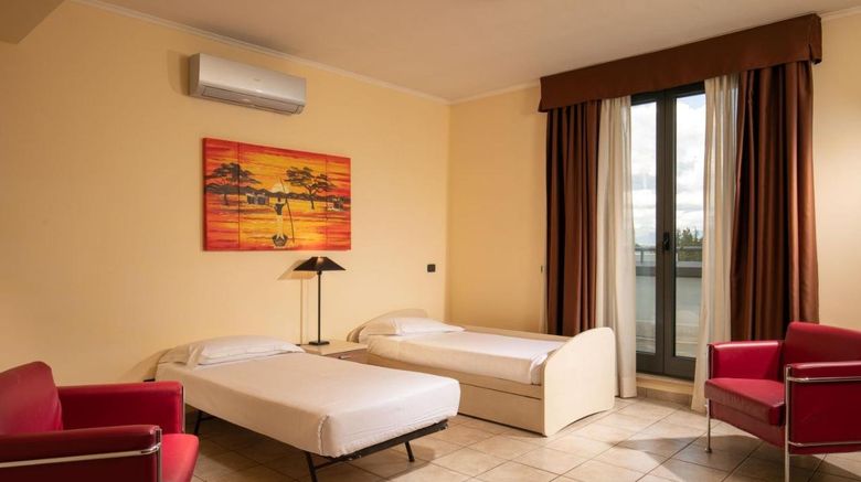 <b>Hotel Domidea Room</b>. Images powered by <a href="https://www.leonardoworldwide.com/" title="Leonardo Worldwide" target="_blank">Leonardo</a>.