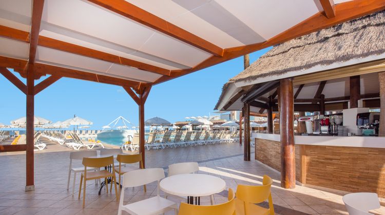 Iberostar Waves Bouganville Playa Pool