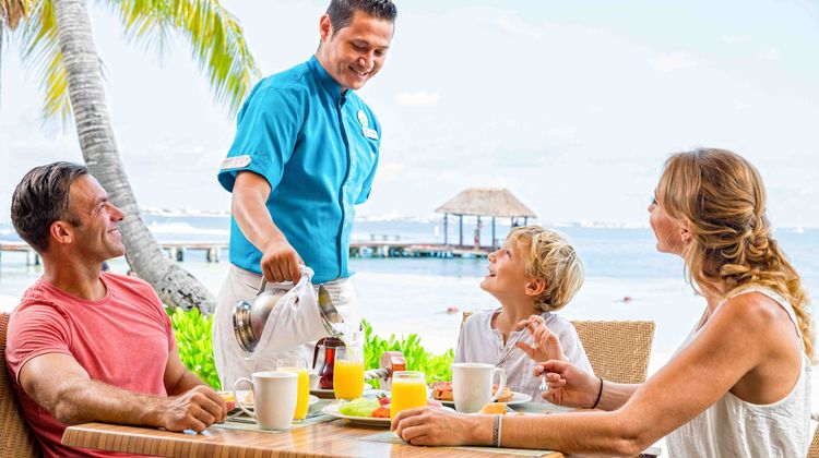 The Royal Cancun Restaurant