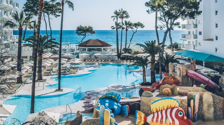Iberostar Waves Alcudia Park Pool