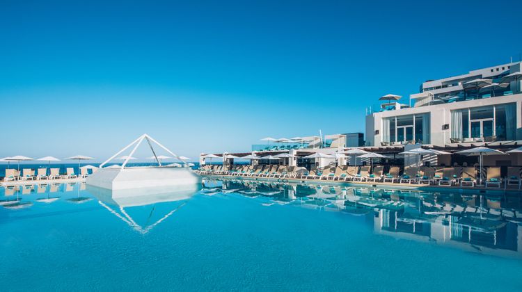 Iberostar Waves Bouganville Playa Pool