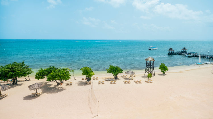 Iberostar Waves Rose Hall Beach Beach