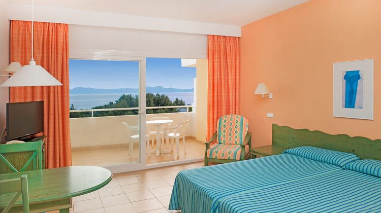 Iberostar Waves Ciudad Blanca Room