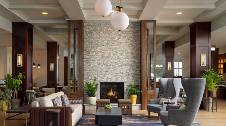 Sheraton Erie Bayfront Hotel Lobby
