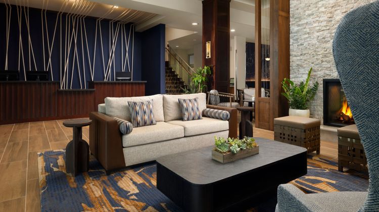 Sheraton Erie Bayfront Hotel Lobby