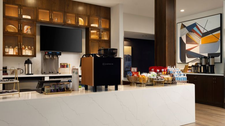 <b>Sheraton Erie Bayfront Hotel Restaurant</b>. Images powered by <a href="https://www.leonardoworldwide.com/" title="Leonardo Worldwide" target="_blank">Leonardo</a>.