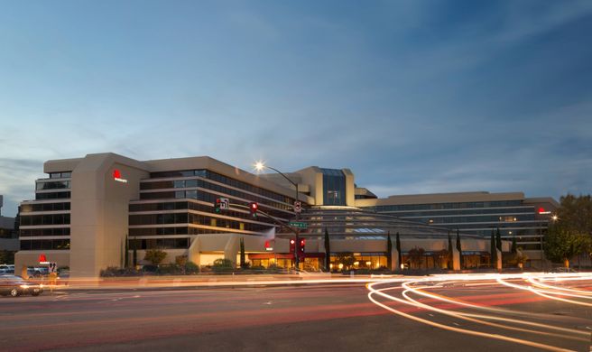Walnut Creek Marriott Exterior