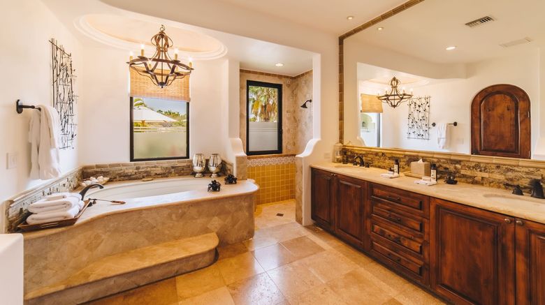 <b>Villas Del Mar Room</b>. Images powered by <a href="https://www.leonardoworldwide.com/" title="Leonardo Worldwide" target="_blank">Leonardo</a>.