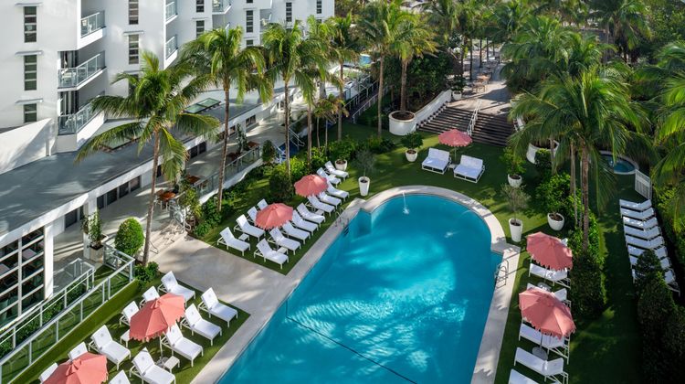 Cadillac Hotel-Beach Club, Autograph Col Pool