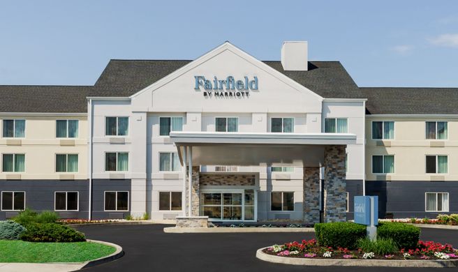 Fairfield Inn by Marriott Harrisburg Her Exterior