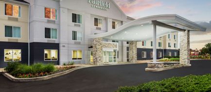 Fairfield Inn by Marriott Harrisburg Her Exterior