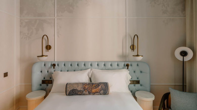<b>Hotel Alexandra Room</b>. Images powered by <a href="https://www.leonardoworldwide.com/" title="Leonardo Worldwide" target="_blank">Leonardo</a>.