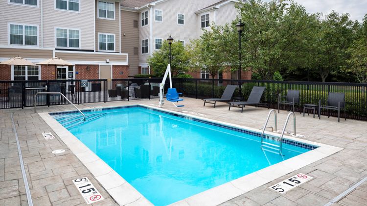 Residence Inn Milford Pool