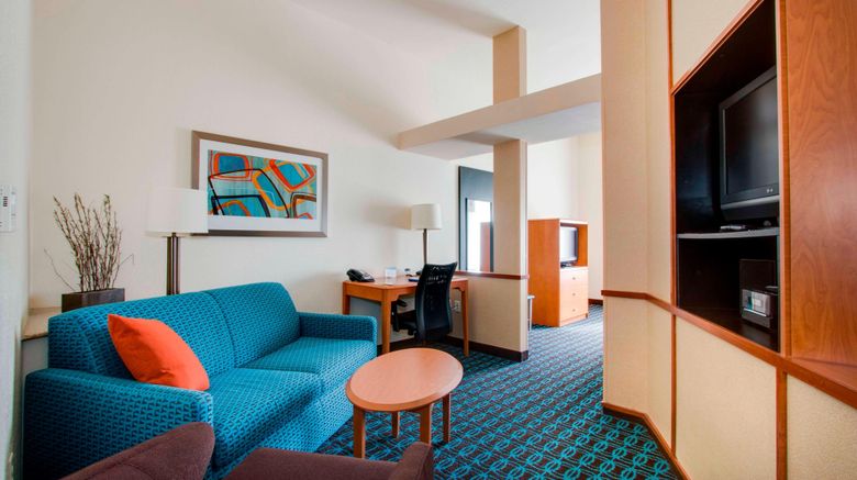 <b>Fairfield Inn & Suites Clermont Suite</b>. Images powered by <a href="https://www.leonardoworldwide.com/" title="Leonardo Worldwide" target="_blank">Leonardo</a>.