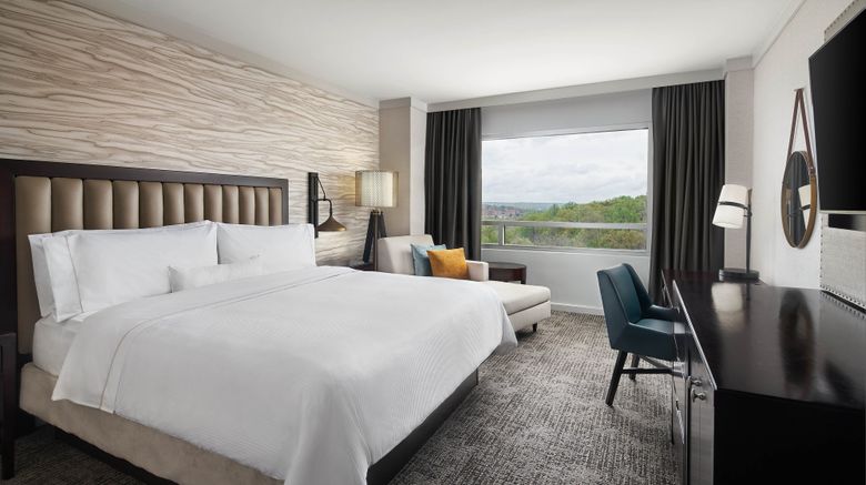 <b>The Westin Baltimore Washington Airport Room</b>. Images powered by <a href="https://www.leonardoworldwide.com/" title="Leonardo Worldwide" target="_blank">Leonardo</a>.