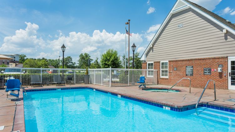 Residence Inn by Marriott Pool