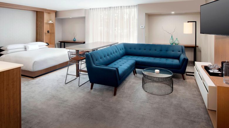 <b>Delta Hotels by Marriott Seattle Everett Suite</b>. Images powered by <a href="https://www.leonardoworldwide.com/" title="Leonardo Worldwide" target="_blank">Leonardo</a>.