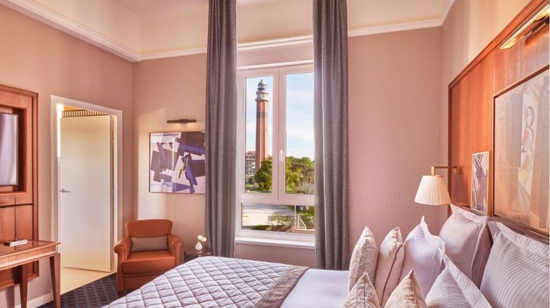 <b>Hotel Barriere Le Westminster Room</b>. Images powered by <a href="https://www.leonardoworldwide.com/" title="Leonardo Worldwide" target="_blank">Leonardo</a>.