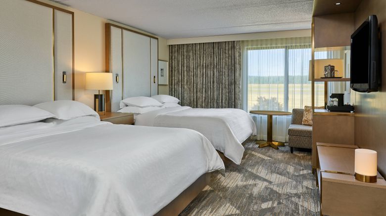 <b>Sheraton Portland Airport Hotel Room</b>. Images powered by <a href="https://www.leonardoworldwide.com/" title="Leonardo Worldwide" target="_blank">Leonardo</a>.