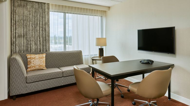 <b>Sheraton Portland Airport Hotel Room</b>. Images powered by <a href="https://www.leonardoworldwide.com/" title="Leonardo Worldwide" target="_blank">Leonardo</a>.