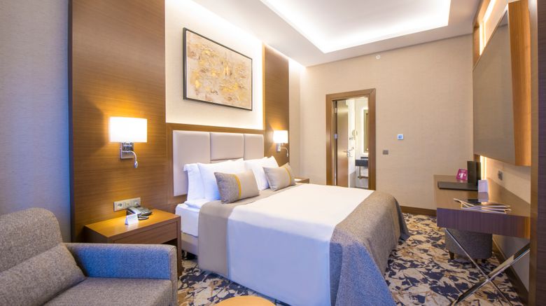 <b>Crowne Plaza Yalova Suite</b>. Images powered by <a href="https://www.leonardoworldwide.com/" title="Leonardo Worldwide" target="_blank">Leonardo</a>.