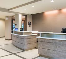 Residence Inn by Marriott Milwaukee West Lobby
