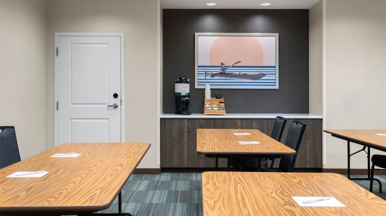 <b>Residence Inn by Marriott Milwaukee West Meeting</b>. Images powered by <a href="https://www.leonardoworldwide.com/" title="Leonardo Worldwide" target="_blank">Leonardo</a>.