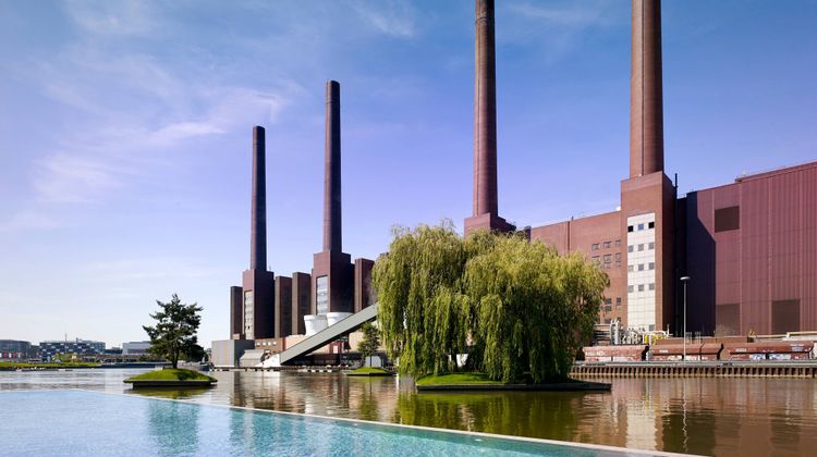 The Ritz-Carlton, Wolfsburg Pool