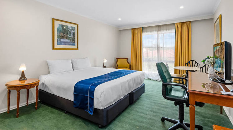 Rowville International Hotel Room