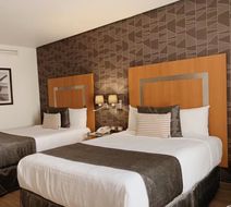 Hotel Mercury Inn Room
