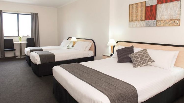 Adelaide Riviera Hotel Room