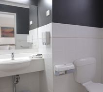 Adelaide Riviera Hotel Room