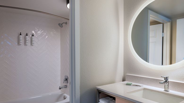 <b>TownePlace Suites College Station Room</b>. Images powered by <a href="https://www.leonardoworldwide.com/" title="Leonardo Worldwide" target="_blank">Leonardo</a>.