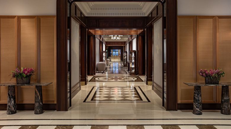 <b>JW Marriott Essex House New York Lobby</b>. Images powered by <a href="https://www.leonardoworldwide.com/" title="Leonardo Worldwide" target="_blank">Leonardo</a>.