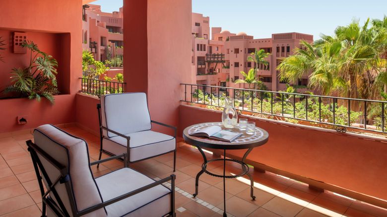 <b>The Ritz-Carlton, Abama Suite</b>. Images powered by <a href="https://www.leonardoworldwide.com/" title="Leonardo Worldwide" target="_blank">Leonardo</a>.