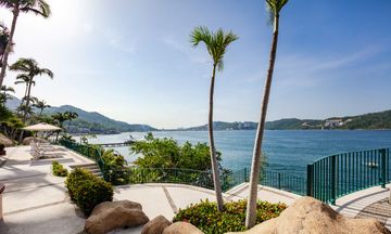 Camino Real Acapulco Diamante