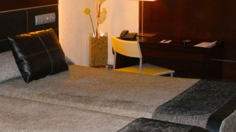 <b>Hotel Ceuta Puerta de Africa Room</b>. Images powered by <a href="https://www.leonardoworldwide.com/" title="Leonardo Worldwide" target="_blank">Leonardo</a>.