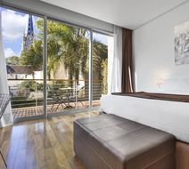 San Isidro Plaza Hotel Room