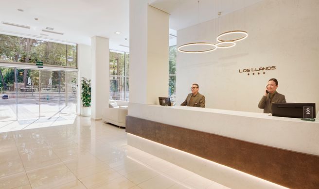 Sercotel Los Llanos Hotel Lobby
