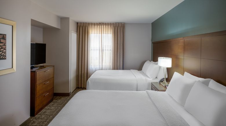 <b>Staybridge Suites Gilbert Room</b>. Images powered by <a href="https://www.leonardoworldwide.com/" title="Leonardo Worldwide" target="_blank">Leonardo</a>.