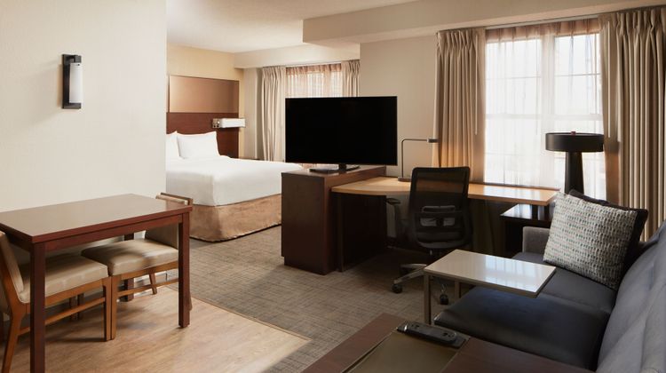 Residence Inn Arlington Rosslyn Suite