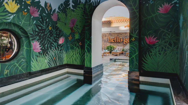 Gorgeous George Hotel Pool