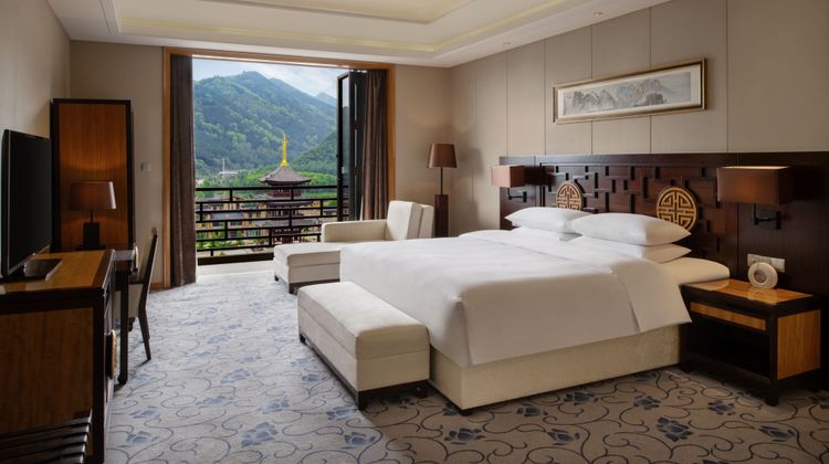 Wutai Mountain Marriott Hotel Room