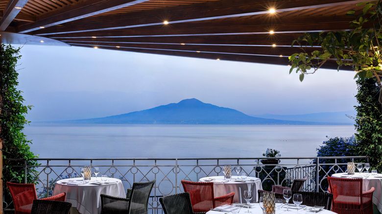 <b>Grand Hotel Ambasciatori Restaurant</b>. Images powered by <a href="https://www.leonardoworldwide.com/" title="Leonardo Worldwide" target="_blank">Leonardo</a>.