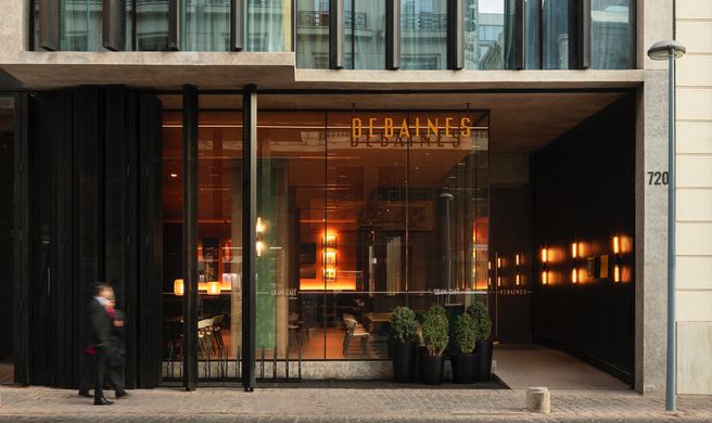 Debaines Hotel Santiago Exterior