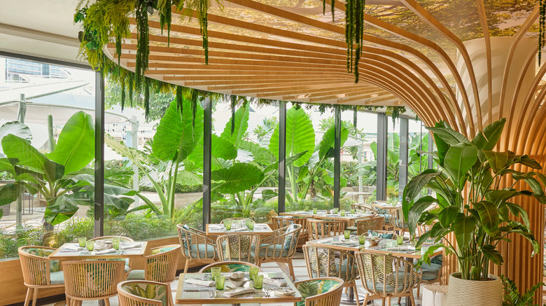 <b>Mandarin Oriental, Singapore Restaurant</b>. Images powered by <a href="https://www.leonardoworldwide.com/" title="Leonardo Worldwide" target="_blank">Leonardo</a>.