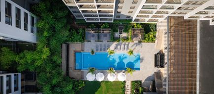 Trademark Suites at Enaki Town Exterior