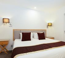 Fino Hotel & Suites Room