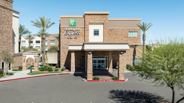 Holiday Inn Express & Suites East Messa Exterior