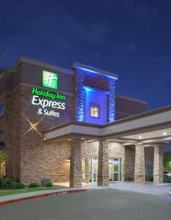 Holiday Inn Express & Suites East Messa